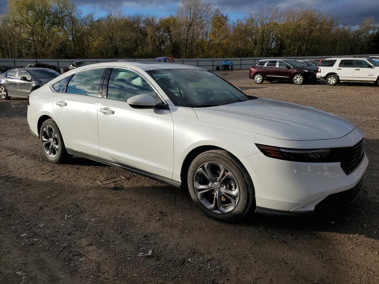 2024 HONDA ACCORD EX VIN:1HGCY1F31RA052873