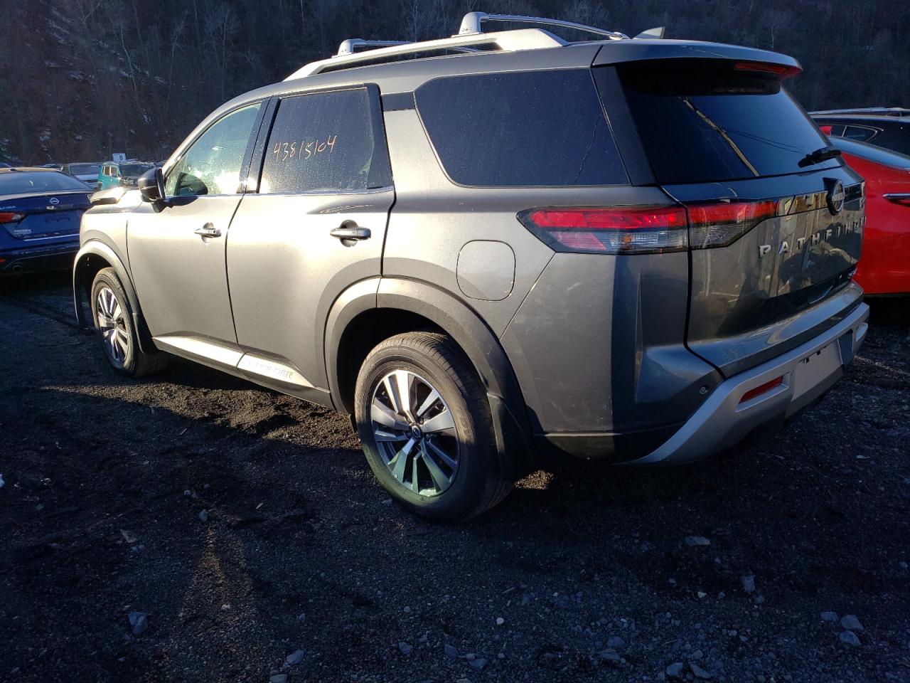 2023 NISSAN PATHFINDER SL VIN:5N1DR3CC5PC240714