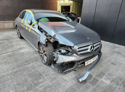 2019 Mercedes-Benz E 300 WDDZF4KB6KA528785 VIN:WDDZF4KB6KA528785