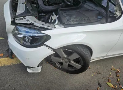 2016 Mercedes-Benz C 200 WDDWF3HB9GF220413 VIN:WDDWF3HB9GF220413