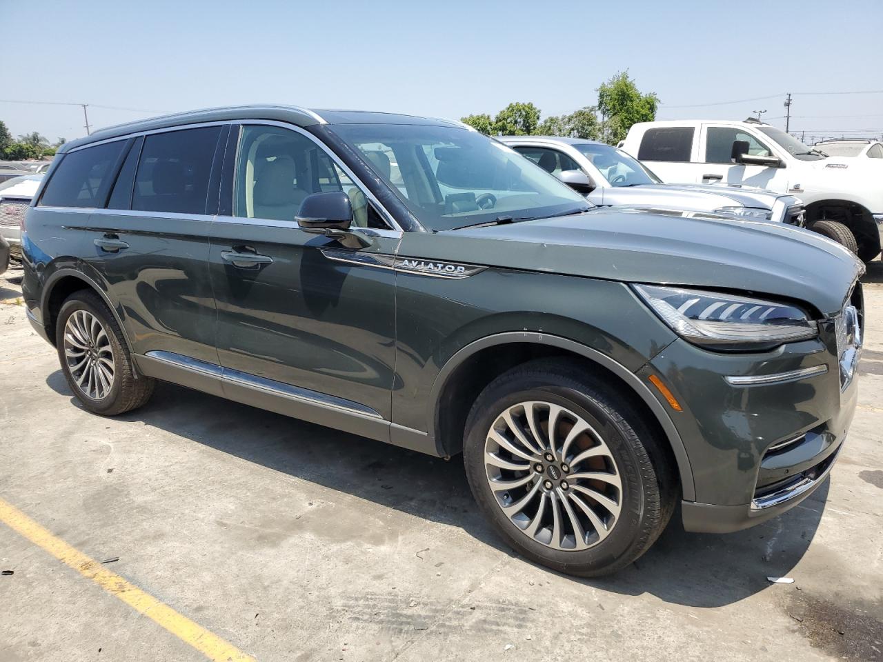 2023 LINCOLN AVIATOR  VIN:5LM5J6XC1PGL13543