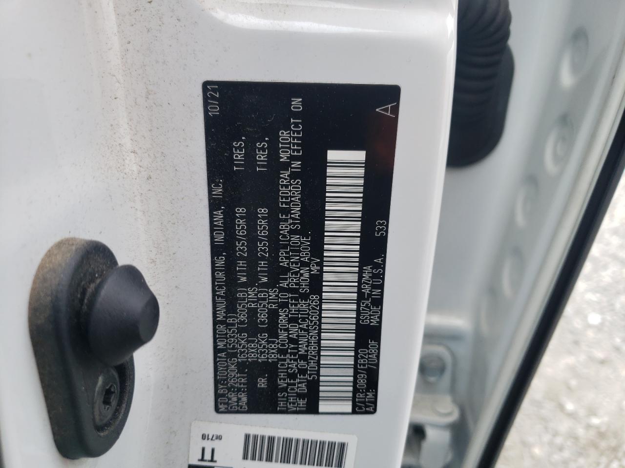 2022 TOYOTA HIGHLANDER XLE VIN:5TDHZRBH6NS560268