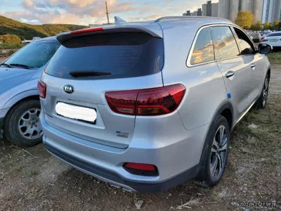 2018 Kia Sorento KNAPS81BDJA414093 VIN:KNAPS81BDJA414093