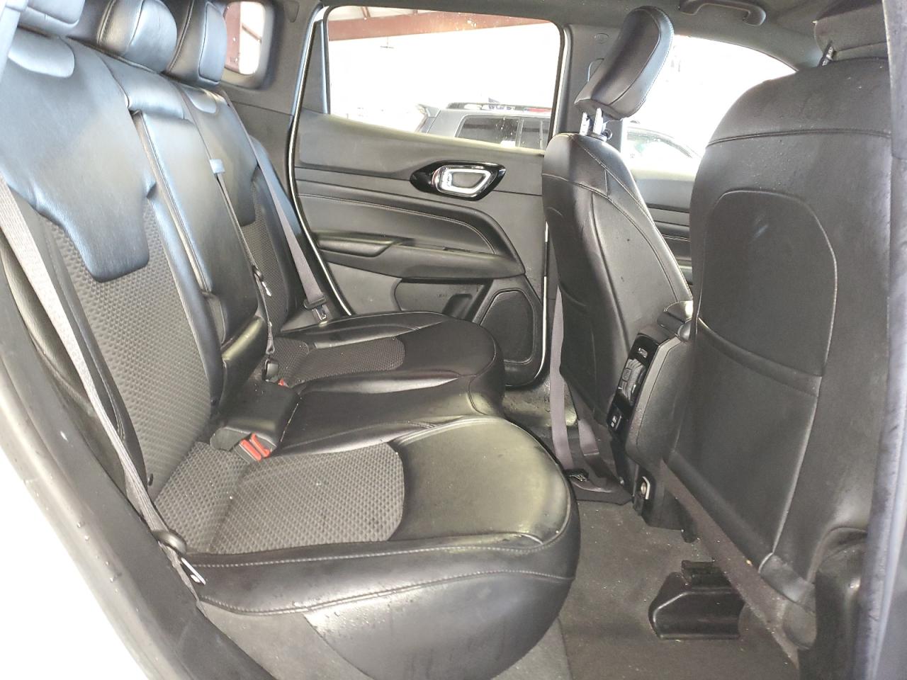2022 JEEP COMPASS LATITUDE VIN:3C4NJDBBXNT179005
