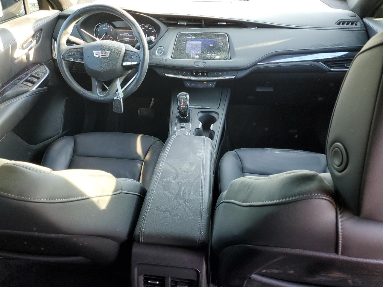 2023 CADILLAC XT4 LUXURY VIN:1GYAZAR49PF102307