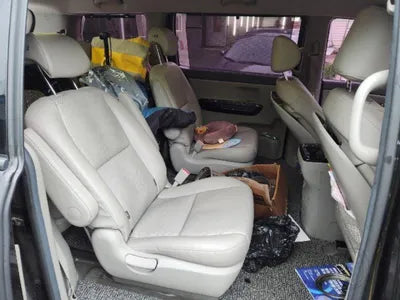 2016 Kia Carnival VIN: