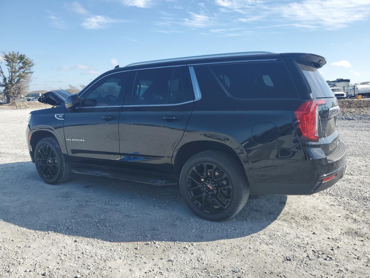 2022 GMC YUKON SLE VIN:1GKS1AKD3NR327219
