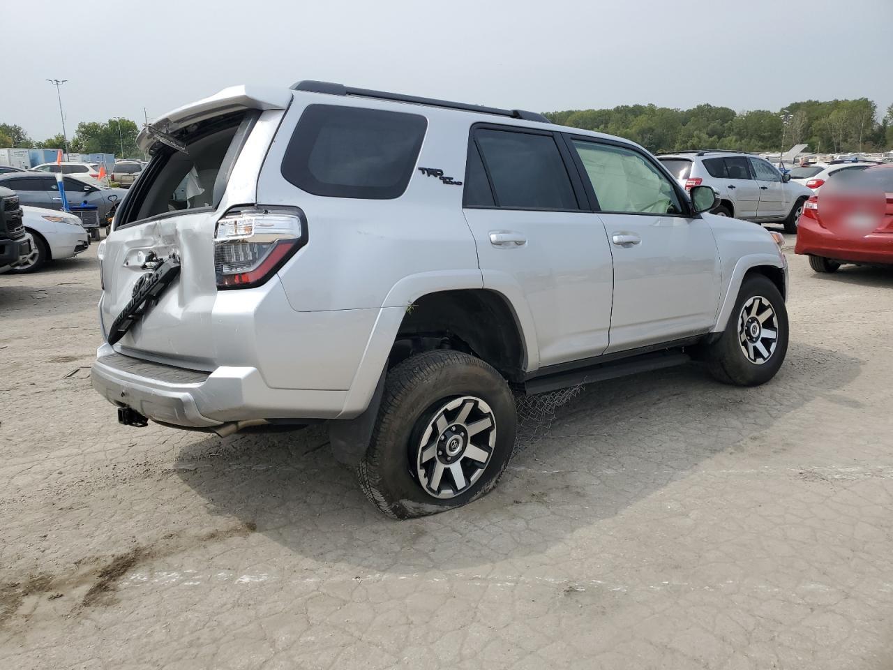 2023 TOYOTA 4RUNNER SE VIN:JTERU5JR3P6174072