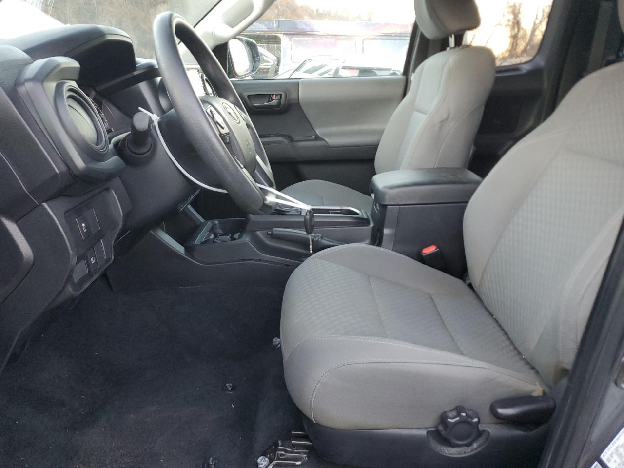 2022 TOYOTA TACOMA ACCESS CAB VIN:3TYRX5GN2NT063580