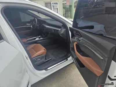 2021 Audi e-tron WAUZZZGE0MB043683 VIN:WAUZZZGE0MB043683