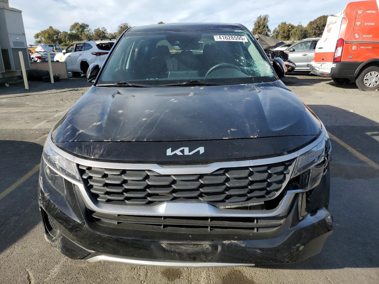2023 KIA SELTOS LX VIN:1J4NF1GB4BD187900