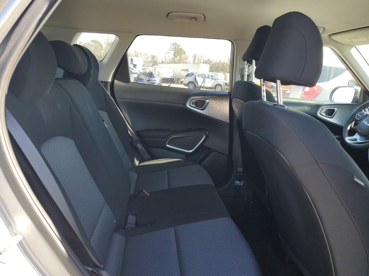 2023 KIA SOUL LX VIN:KNDJ23AU2P7895719