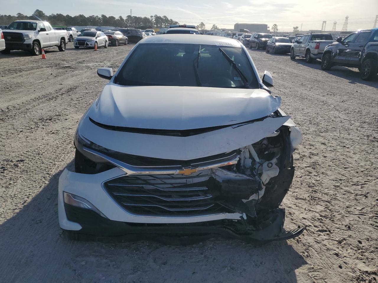 2022 CHEVROLET MALIBU LT VIN:1G1ZD5ST3NF152819