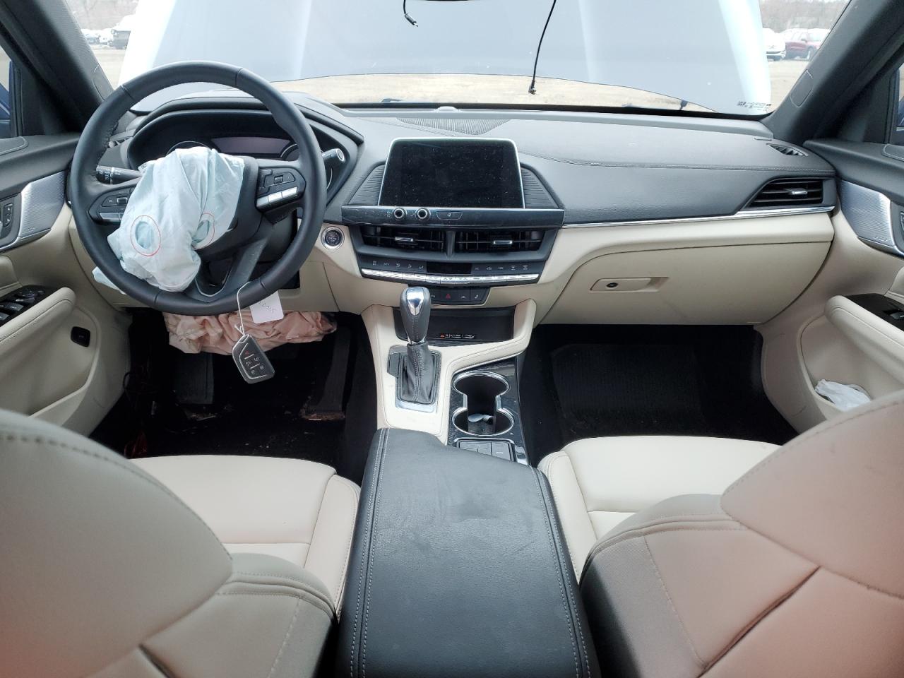 2024 CADILLAC CT4 LUXURY + VIN:1G6DK5RK2R0131430