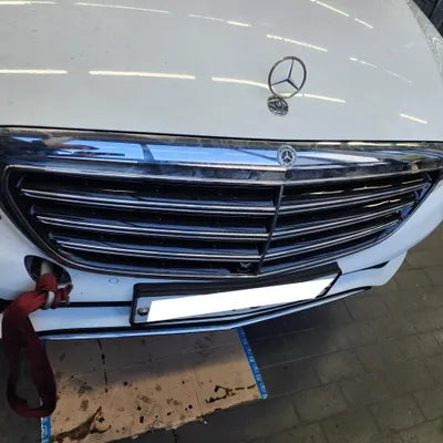 2019 Mercedes-Benz E 300 WDDZF4KB3KA677770 VIN:WDDZF4KB3KA677770