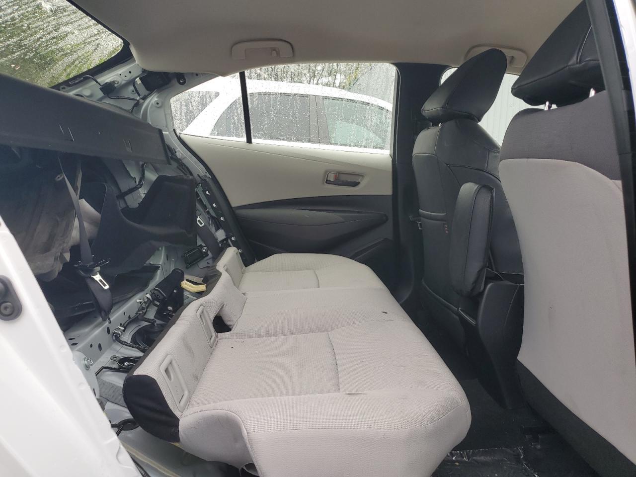 2022 TOYOTA COROLLA LE VIN:JTDEAMDE2N3012883
