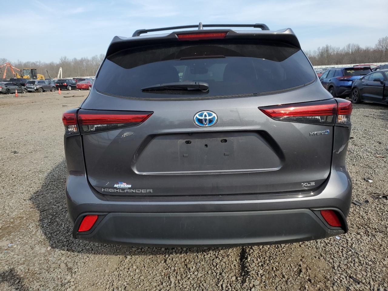 2022 TOYOTA HIGHLANDER HYBRID XLE VIN:5TDGBRCH6NS550404