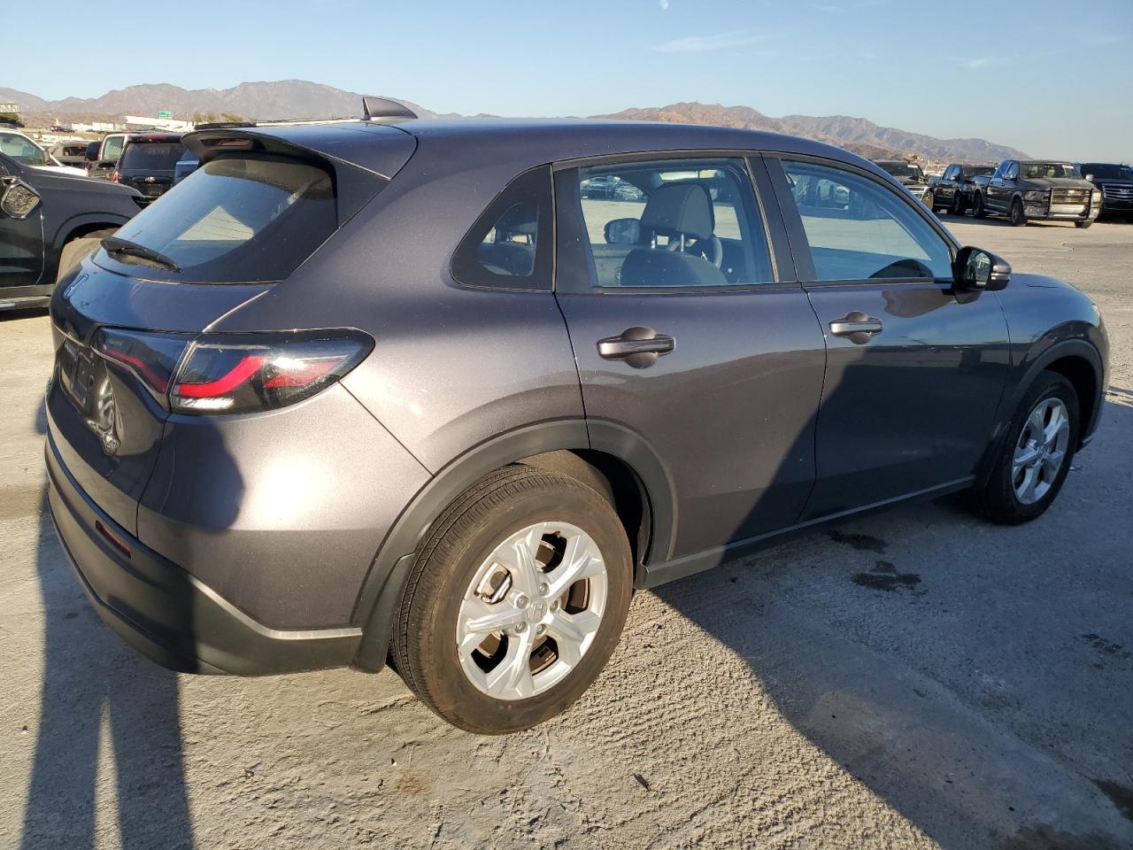 2024 HONDA HR-V LX VIN:3CZRZ1H37RM704458