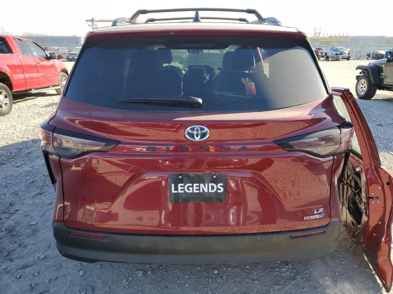 2023 TOYOTA SIENNA LE VIN:5TDKRKEC2PS179209