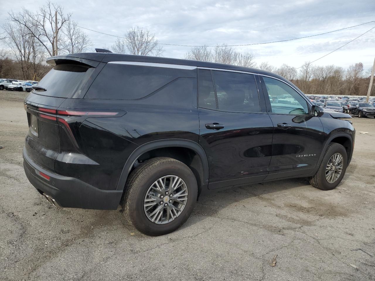 2024 CHEVROLET TRAVERSE LS VIN:1GNEREKS6RJ151219