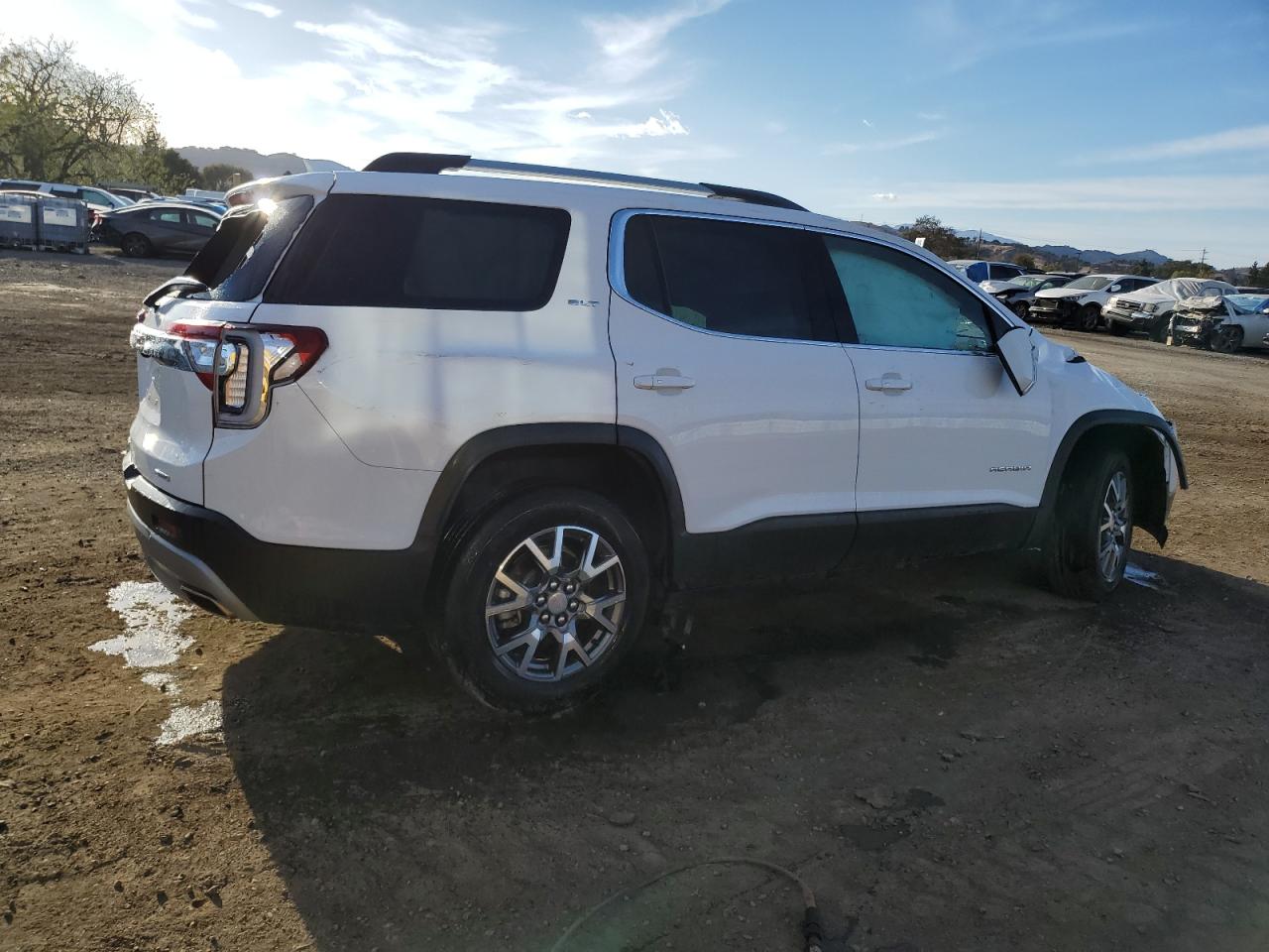 2023 GMC ACADIA SLT VIN:1GKKNUL43PZ245899