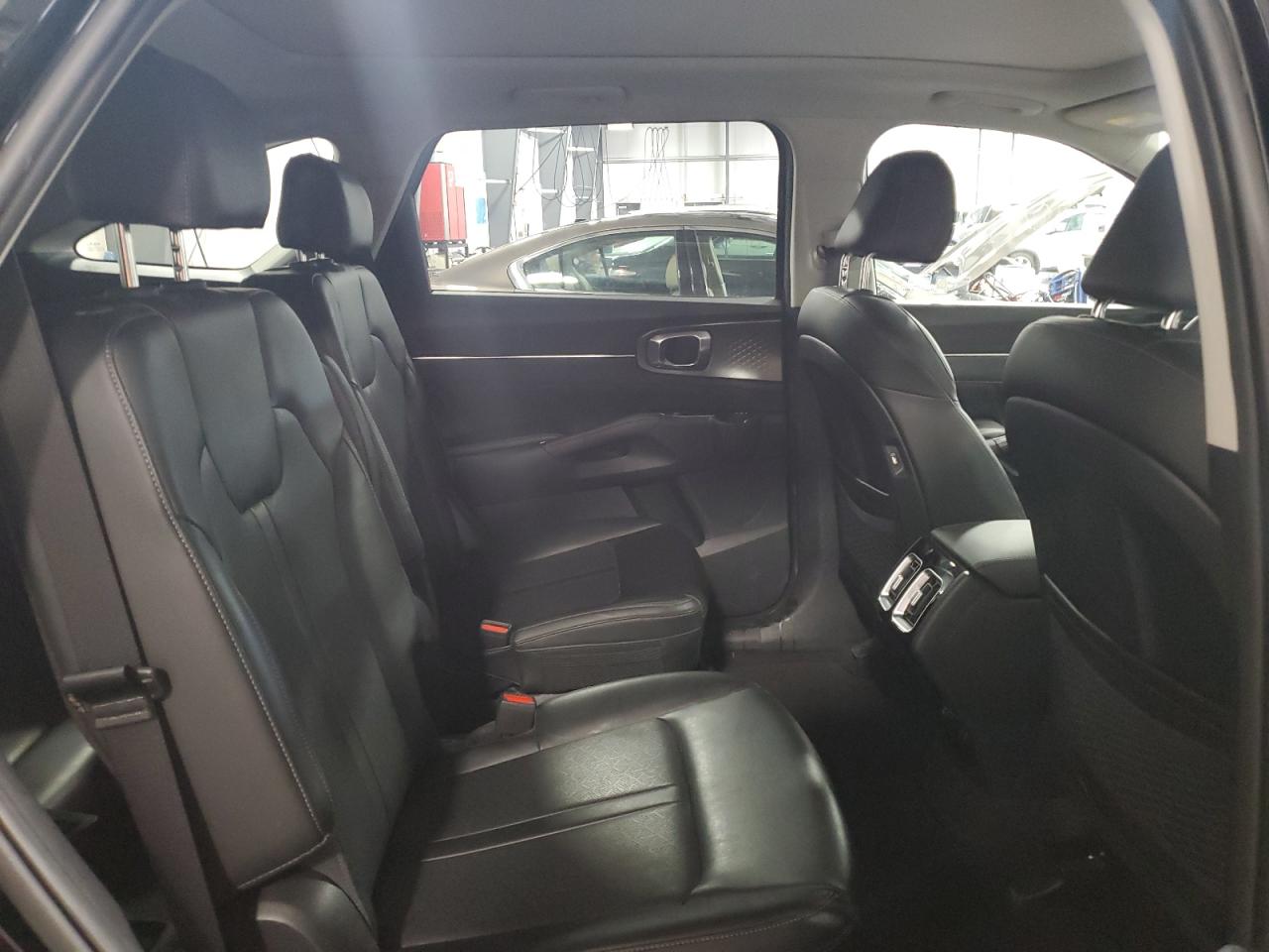 2023 KIA SORENTO SX VIN:5XYRKDLF8PG238031