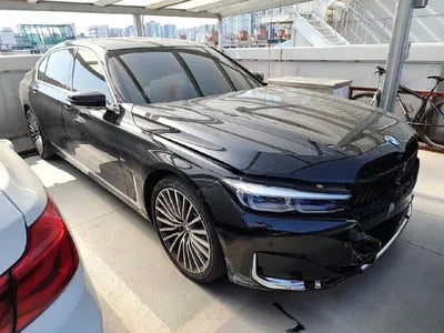 2020 BMW 740 VIN: