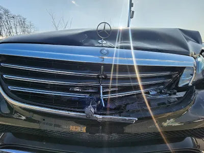 2016 Mercedes-Benz E 300 VIN: