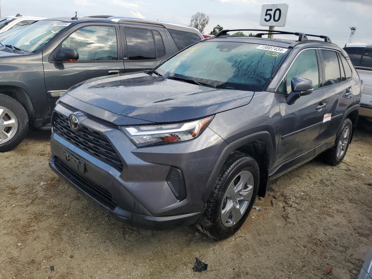 2024 TOYOTA RAV4 XLE VIN:2T3P1RFVXRC472705