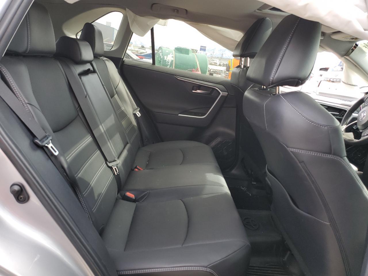 2022 TOYOTA RAV4 LIMITED VIN:2T3N1RFV7NW257430