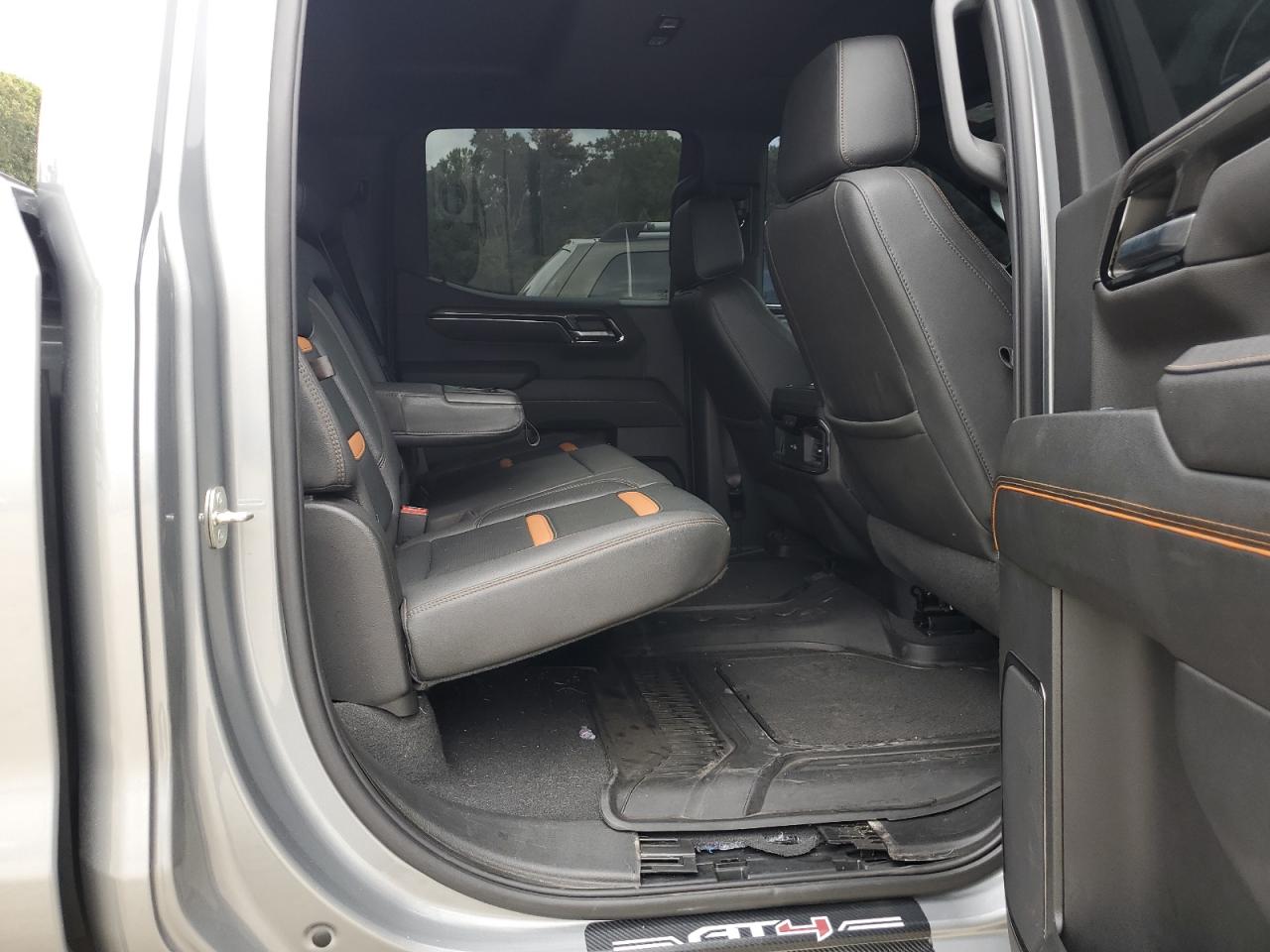 2023 GMC SIERRA K1500 AT4 VIN:1GTUUEE86PZ187283