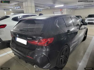 2021 BMW 120 WBA7L7100M7J17049 VIN:WBA7L7100M7J17049