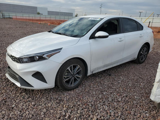 2023 KIA FORTE LX VIN:3KPF24AD2PE616569