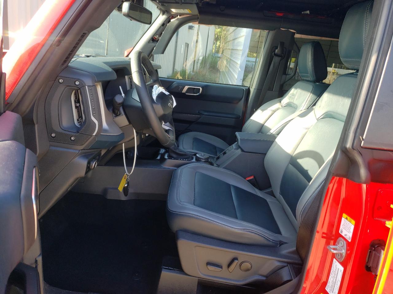 2024 FORD BRONCO OUTER BANKS VIN:1FMDE8BH9RLA46390