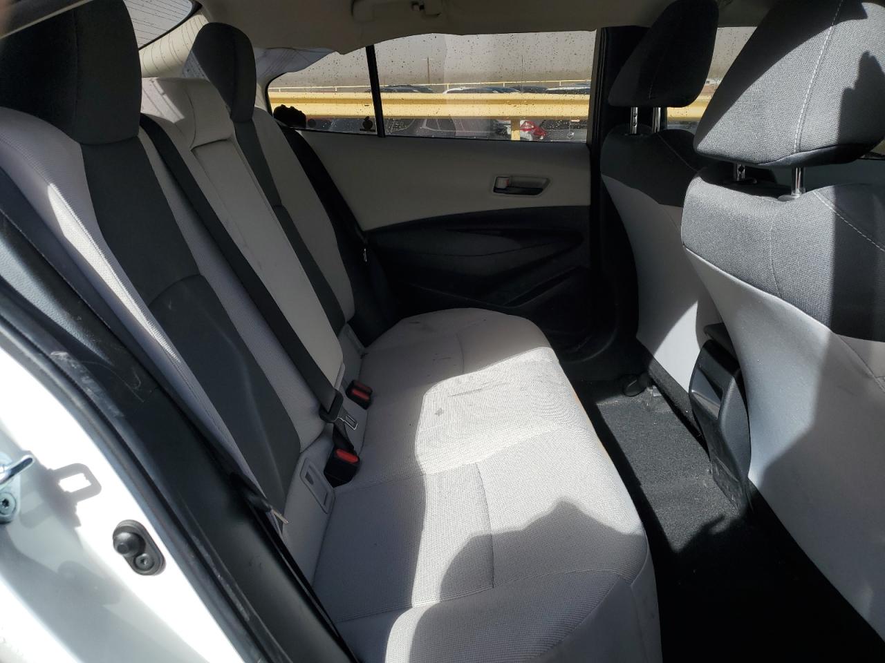 2022 TOYOTA COROLLA LE VIN:JTDEPMAE7N3008895