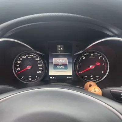 2016 Mercedes-Benz C 220 VIN: