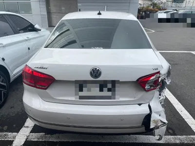 2015 Volkswagen Passat 1VWZZZA3ZFC037515 VIN:1VWZZZA3ZFC037515