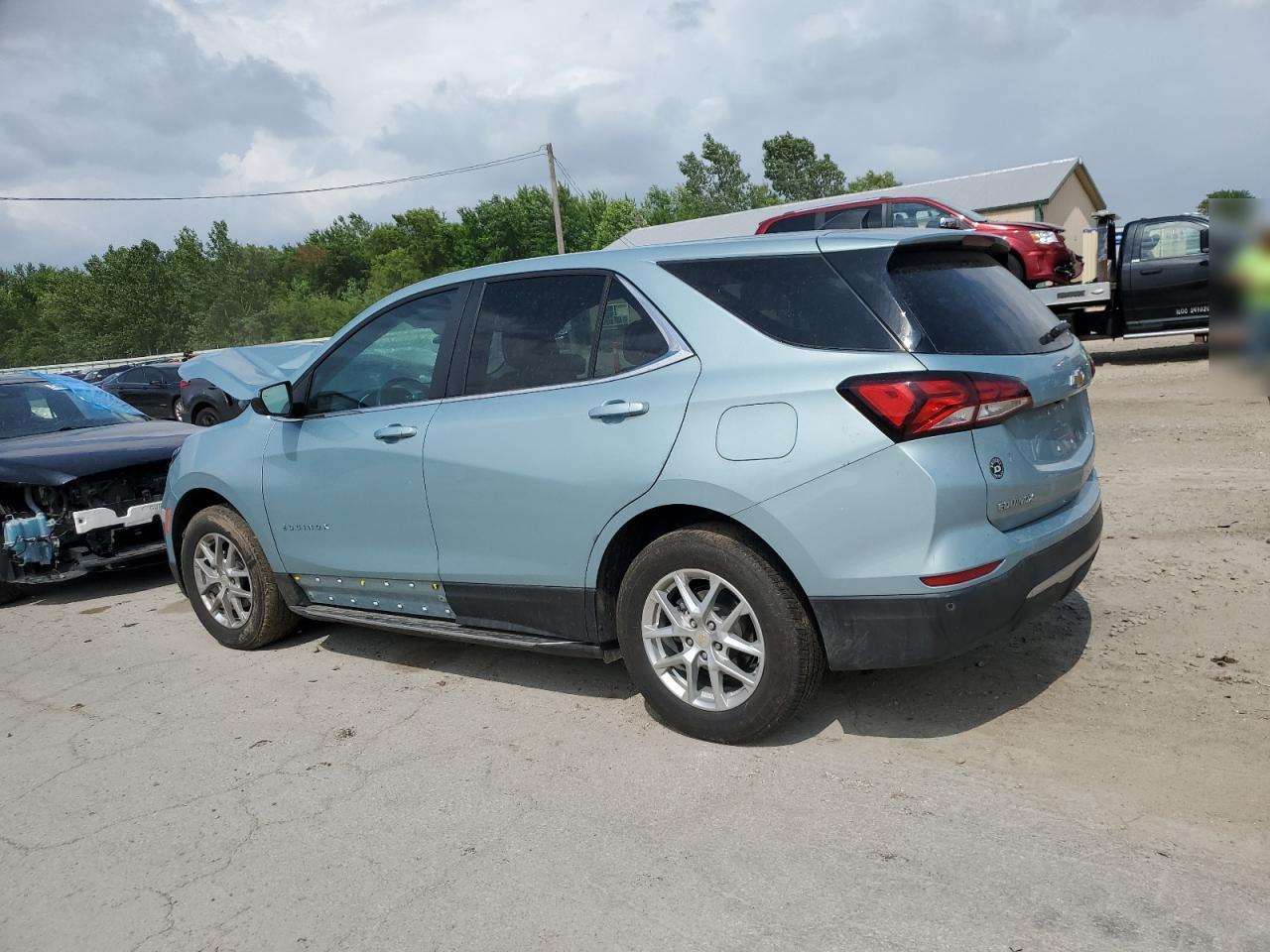 2022 CHEVROLET EQUINOX LT VIN:2GNAXUEV9N6135785