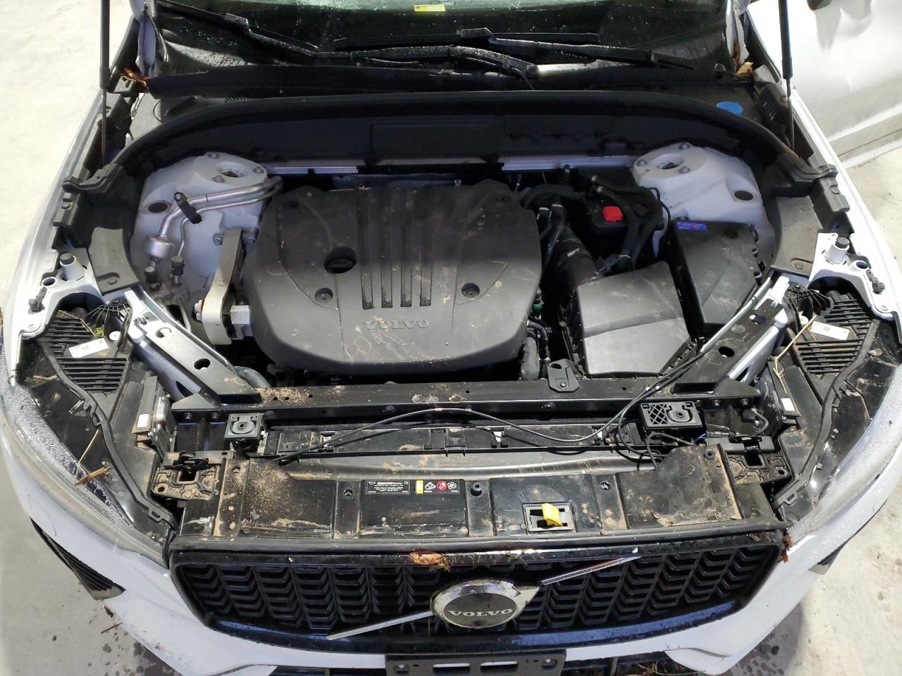 2024 VOLVO XC60 PLUS VIN:YV4L12RL7R1750616