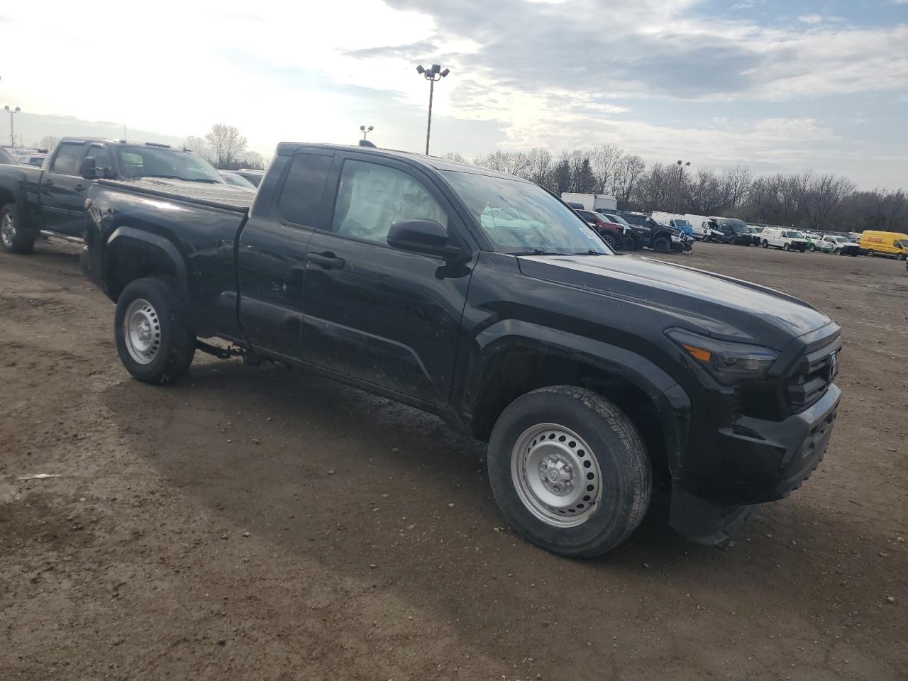2024 TOYOTA TACOMA XTRACAB VIN:3TYJDAKN4RT002372