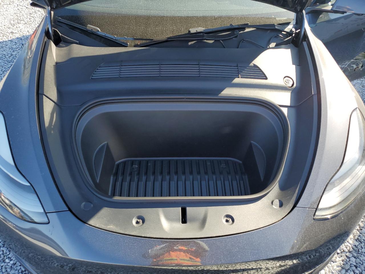2023 TESLA MODEL Y  VIN:7SAYGAEE5PF882418