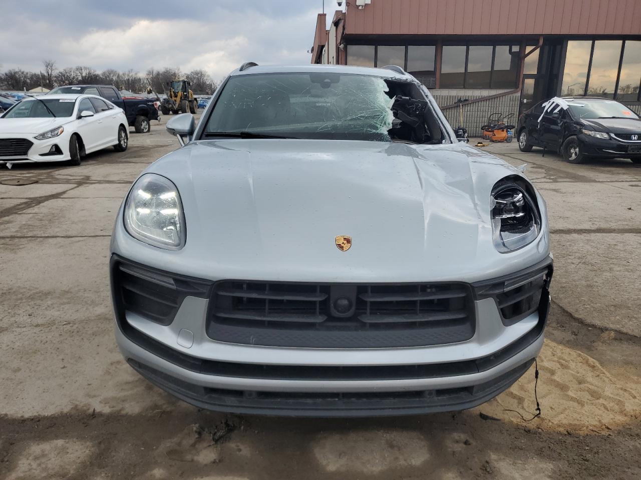 2024 PORSCHE MACAN BASE VIN:WP1AA2A54RLB10941