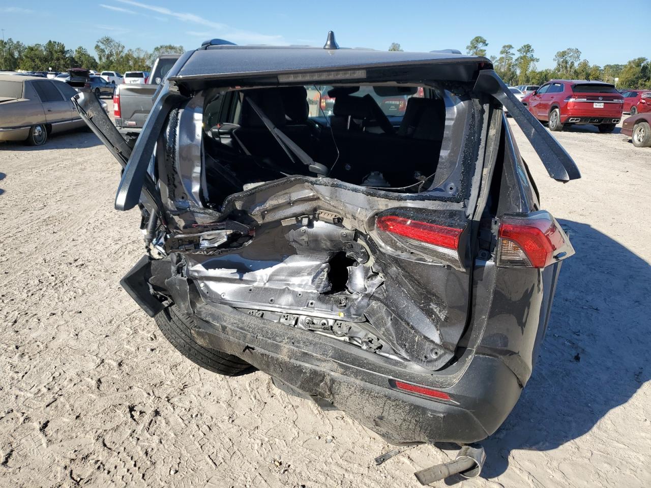 2023 TOYOTA RAV4 XLE VIN:2T3W1RFV9PW276312