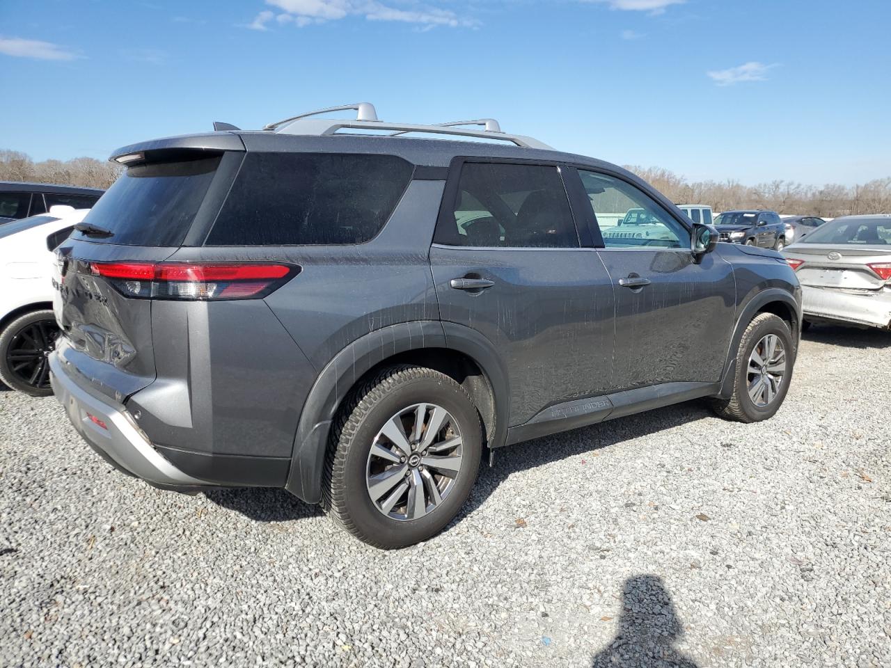 2022 NISSAN PATHFINDER SL VIN:5N1DR3CA2NC225163