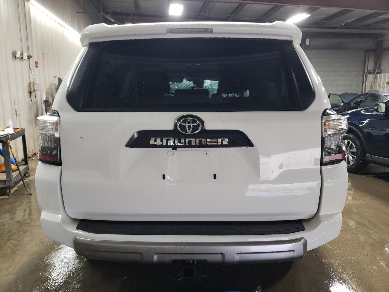 2022 TOYOTA 4RUNNER SR5 PREMIUM VIN:JTERU5JR1N6081693