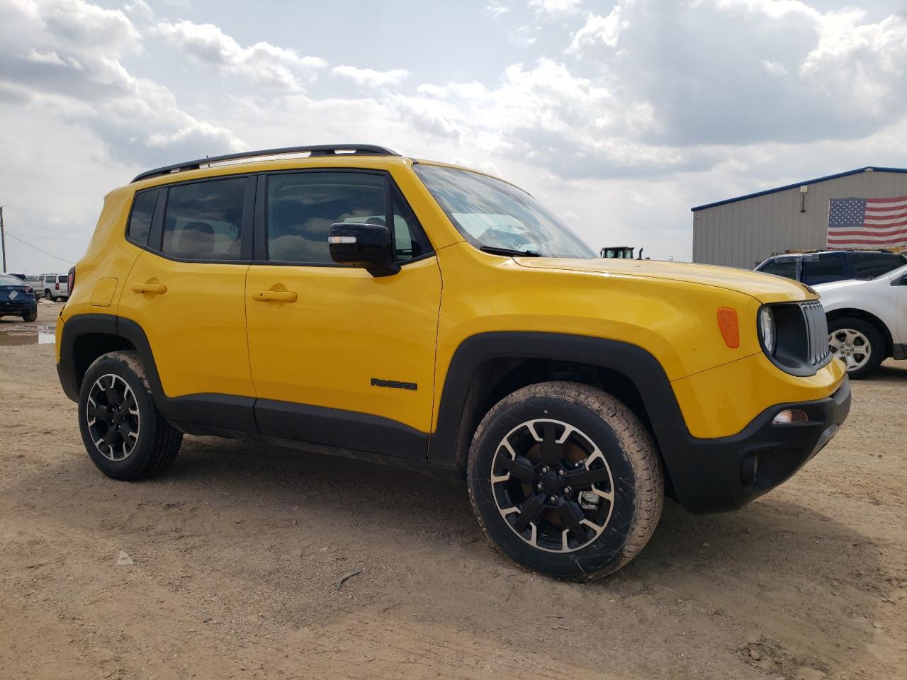 2023 JEEP RENEGADE LATITUDE VIN:ZACNJDB11PPP61508