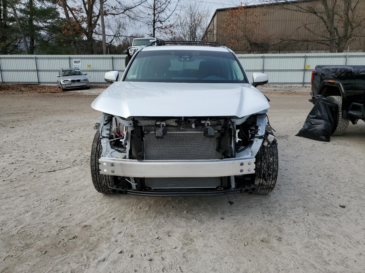 2024 TOYOTA GRAND HIGHLANDER XLE VIN:5TDAAAB59RS040670