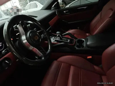 2021 Porsche Cayenne VIN: