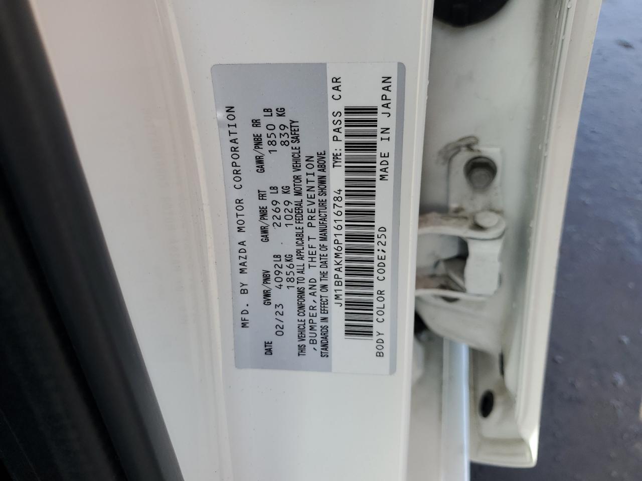 2023 MAZDA 3 SELECT VIN:JM1BPAKM6P1616784