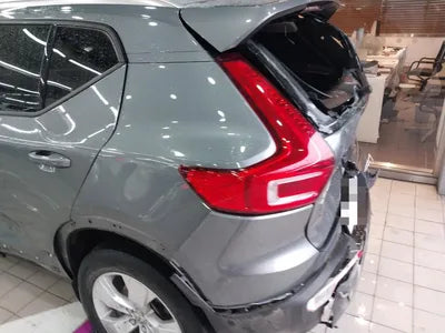 2019 Volvo XC40 VIN: